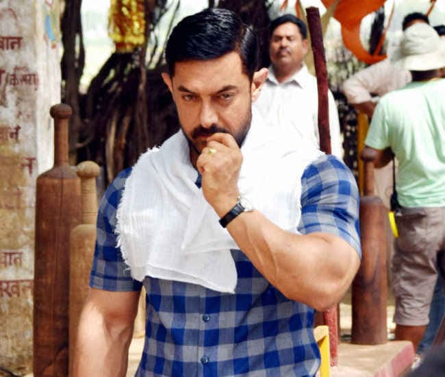 सलमान को इंडस्ट्री का असली ‘बॉडीबिल्डर'' मानते हैं आमिर खान, देखें वीडियो