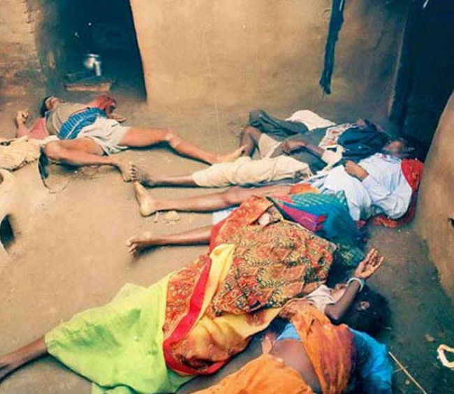 अप्रासंगिक हैं बड़े राजनीतिक दल