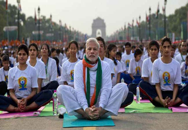 PM मोदी पर तिरंगे के अपमान का मुकदमा दर्ज, 16 जुलाई को होगी सुनवाई