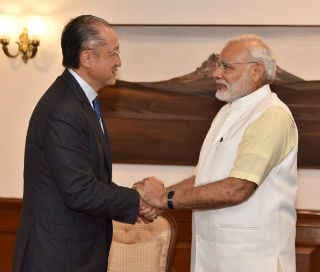 विश्वबैंक प्रमुख ने पीएम मोदी से मुलाकात की