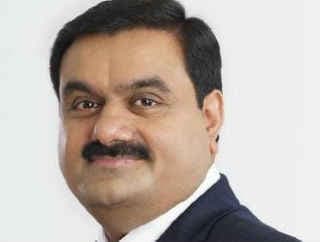 अडाणी पोर्ट एण्ड सेज पर जुर्माना रद्द करने की खबर गलत : सरकार