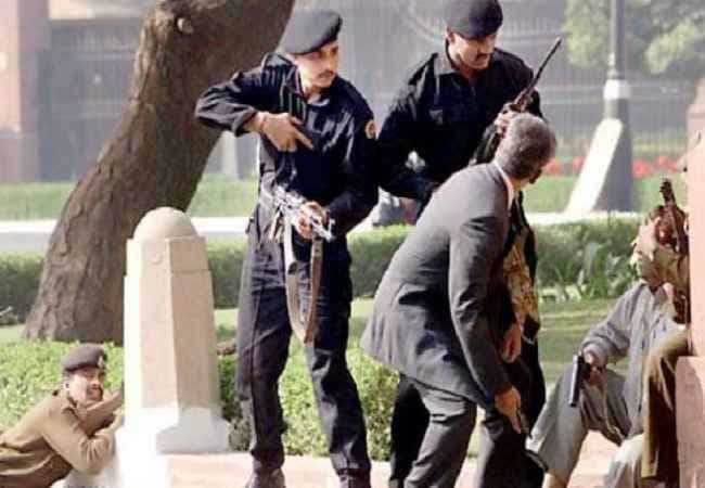 भारतीय संसद पर हुए आतंकी हमले के मद्देनजर ''भारत-पाक के बीच परमाणु युद्ध'' की थी आशंका