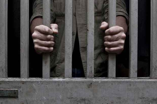 बिहार : फिल्मी अंदाज में ग्रिल काटकर फरार हो गये 7 बाल कैदी