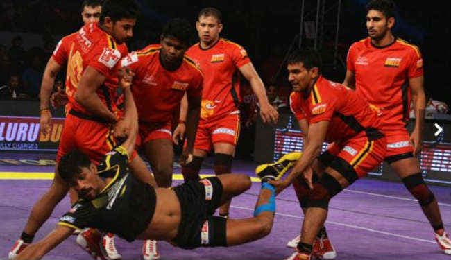 प्रो कबड्डी : तेलुगु टाइटन्स ने बेंगलुरु बुल्स को हराया