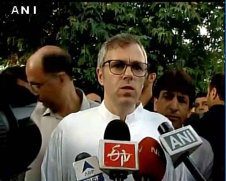 J&K : बोले उमर अब्दुल्ला- बेशर्म सरकार दोबारा शांति कायम करने पर करे फोकस