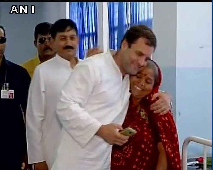 कमजोर तबकों को गुजरात में कुचला जा रहा है: राहुल गांधी