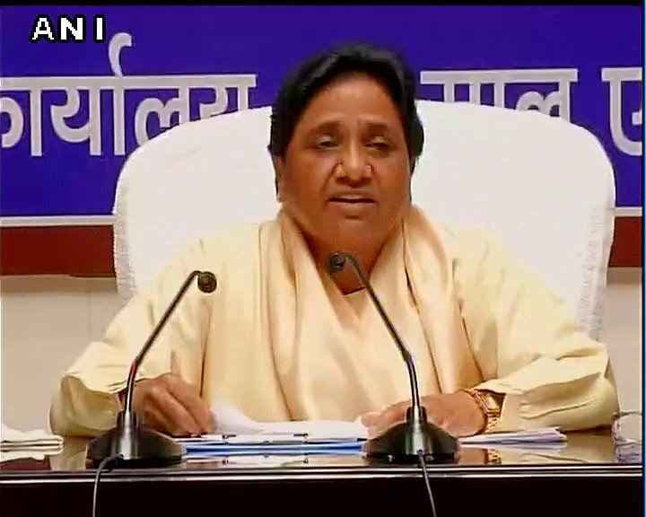 भाजपा और सपा की मिलीभगत के कारण अबतक नहीं पकड़ा गया दयाशंकर सिंह : मायावती