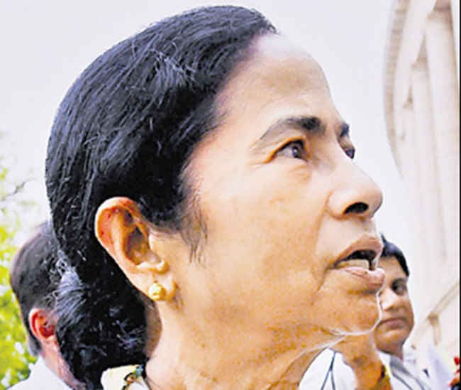 तीसरे मोरचे के नेतृत्व के लिए नीतीश उपयुक्त : ममता