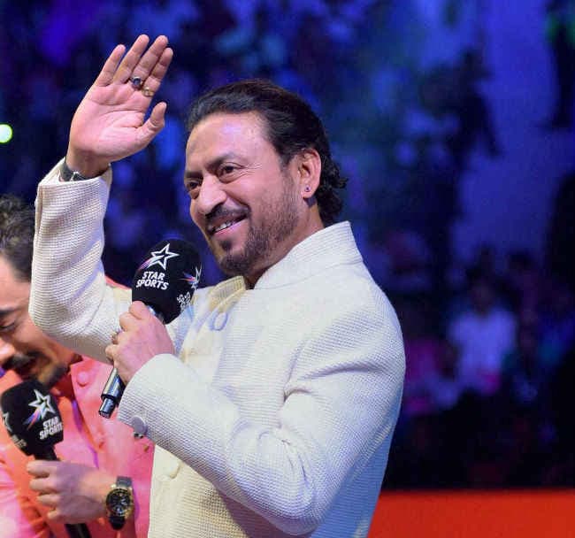 महाश्वेता देवी के जीवन पर फिल्म बनाना चाहते हैं इरफान खान