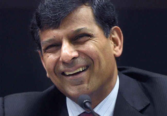 GST को अप्रैल 2017 से लागू करना चुनौतीपूर्ण : रघुराम राजन