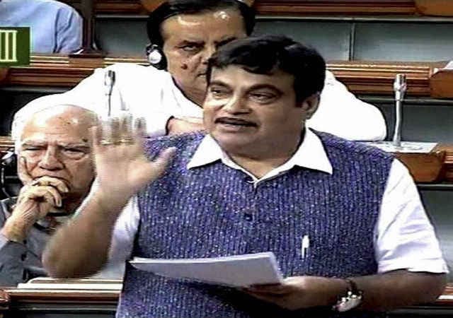 सड़क दुर्घटना में हर दिन जाती है 500 लोगों की जान : गडकरी