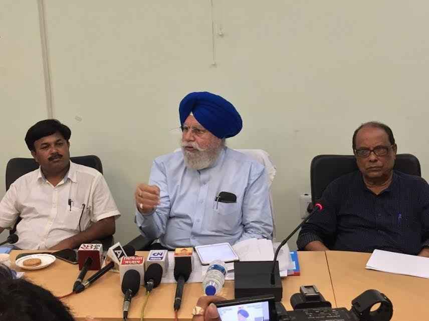 जिला प्लानिंग कमेटी का हुआ पुनर्गठन, अहलुवालिया ने की पहली बैठक