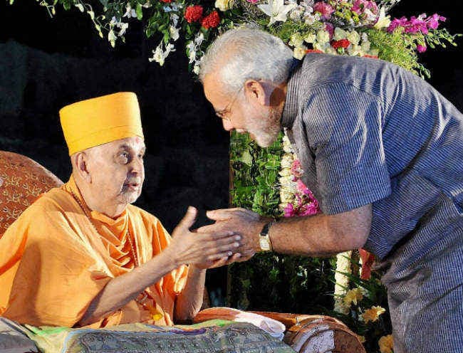 स्वामीनारायण संप्रदाय के प्रमुख स्वामी महाराज का निधन, पीएम ने जताया शोक