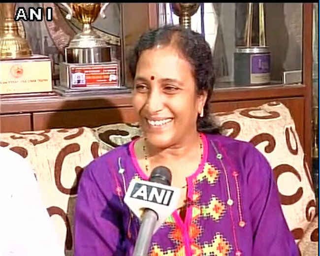 सिंधू के माता-पिता को उम्मीद, पदक लायेगी बेटी