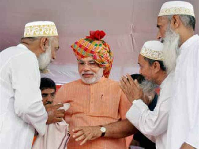 मुसलमानों के बीच बढ़ी मोदी की लोकप्रियता : आतिफ रजा
