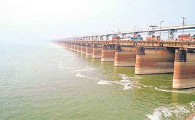 बिना लोगों की राय के बनाया गया था फरक्का बैराज, पाकिस्तान ने भी किया था विरोध