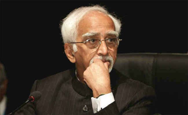 उपराष्ट्रपति हामिद अंसारी का पटना में भव्य स्वागत