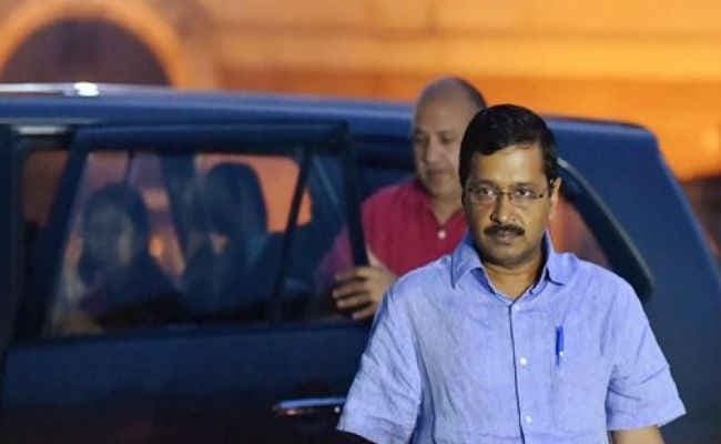 केजरीवाल को बड़ा झटका: दिल्ली हाई कोर्ट ने 21 संसदीय सचिवों की नियुक्ति रद्द की
