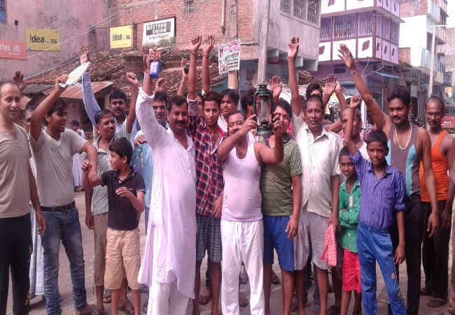 शहाबुद्दीन के गांव प्रतापपुर में जश्न का माहौल, पार्टी नेता पहुंचे भागलपुर