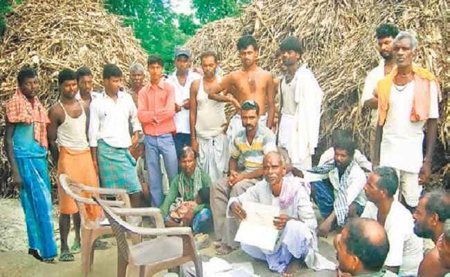 बाढ़ से बेघर चार सौ परिवारों का 22 साल में भी नहीं बन पाया आशियाना