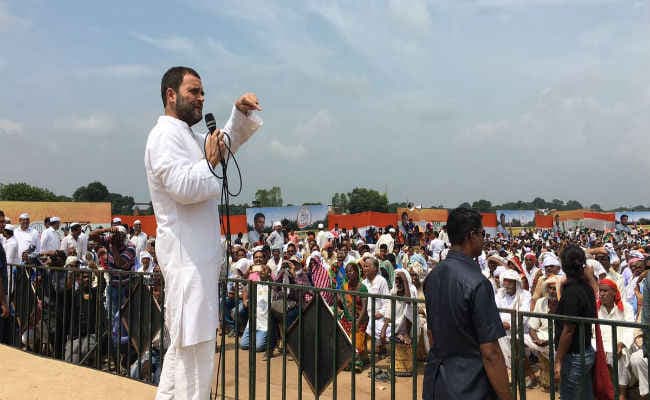 राहुल की चुटकी: सपा की साइकिल पंक्चर थी ही, अब अखिलेश ने एक पहिया भी निकालकर फेंक दिया