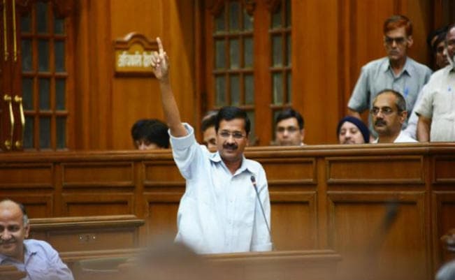 अरविंद केजरीवाल ने विधानसभा में कहा : मैं आतंकवादी नहीं, दिल्ली के हम हैं मालिक