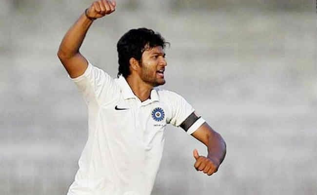 रणजी ट्रॉफी Kerala vs Jharkhand : सक्सेना की घातक गेंदबाजी, झारखंड की टीम मुश्किल में