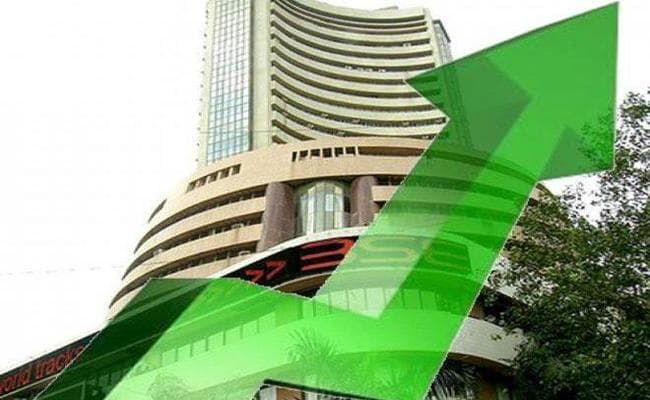 शेयर बाजार में लौटी रौनक, सेंसेक्स 222 अंक उछला, निफ्टी दस हजार के करीब