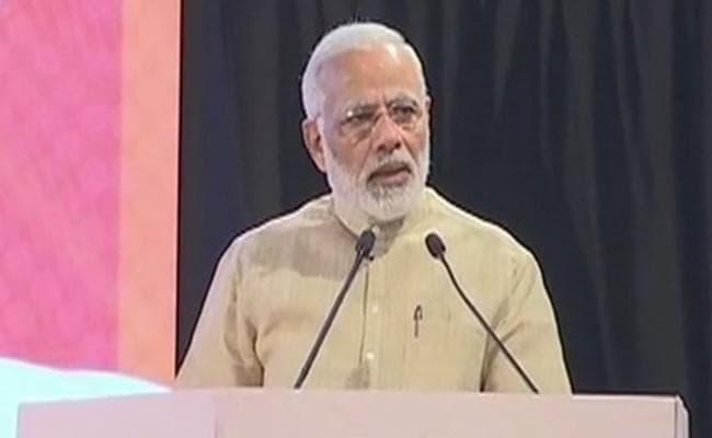 नानाजी देशमुख शताब्दी समारोह में बोले PM Modi, देश के शहर ही नहीं गांवों में भी बनना चाहिए मार्केट