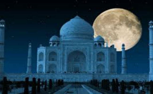मंत्री ने संसद में बताया था, तीन साल में ताजमहल पर खर्च 11 करोड़, कमाई 75.91 करोड़
