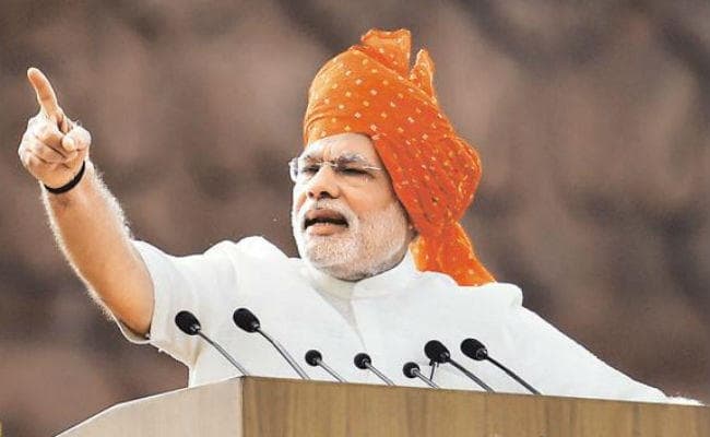 VIDEO : कांग्रेस गुजरात विरोधी, विकासवाद की जंग में भाजपा जीतेगी, वंशवाद हारेगा : PM मोदी