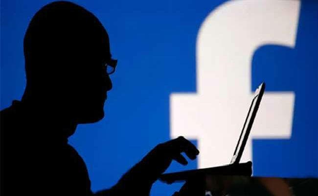 बंगाल : दुर्गा पूजा के दौरान ट्रैफिक प्रतिबंधों के खिलाफ लिखा फेसबुक पोस्ट, दो शख्स गिरफ्तार