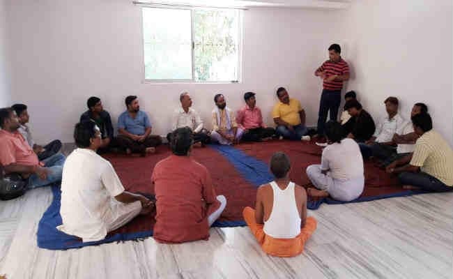 सिमडेगा प्रतिबंधित मांस विवाद : ब्राह्मण महासभा की बैठक में निंदा प्रस्ताव पारित