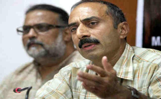 संजीव भट्ट फंस चुके हैं सेक्स स्कैंडल में, गुजरात दंगें में नरेंद्र मोदी की भूमिका पर उठाया था सवाल संजीव भट्ट फंस चुके हैं सेक्स स्कैंडल में, गुजरात दंगें में नरेंद्र मोदी की भूमिका पर उठाया था सवाल