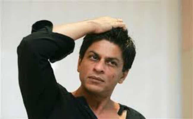 शाहरुख ने किया ट्वीट, अल्लाह आपको सुन्दर मां के निधन को बर्दाश्त करने की क्षमता प्रदान करे