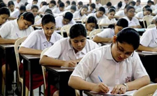 मार्च में होंगी सीबीएसइ की 10-12वीं बोर्ड की परीक्षाएं
