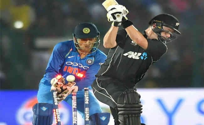 मुनरो ने भुवी और बुमराह को बताया दुनिया का सर्वश्रेष्ठ गेंदबाज