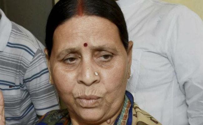 रेलवे टेंडर घोटाला : ईडी के सामने सात नवंबर को पेश नहीं होंगी राबड़ी देवी