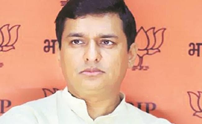 भाजपा के राष्ट्रीय प्रवक्ता और न्यूज चैनल के डायरेक्टर के खिलाफ मेरठ की अदालत में शिकायत दायर