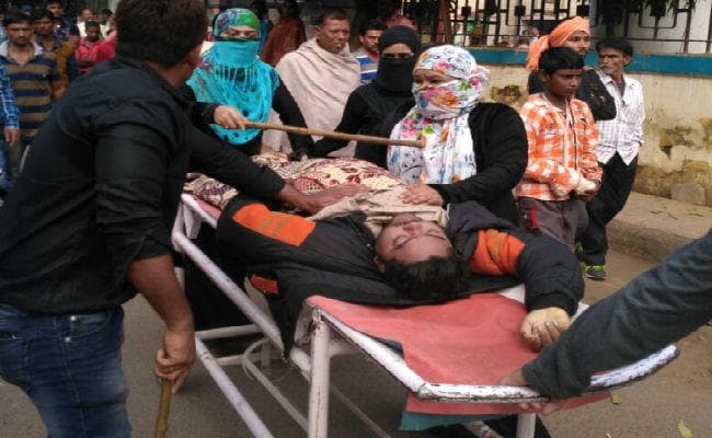 VIDEO : मरीज की मौत के बाद PMCH में परिजनों का हंगामा, मारपीट के बाद हड़ताल पर गये जूनियर डॉक्टर