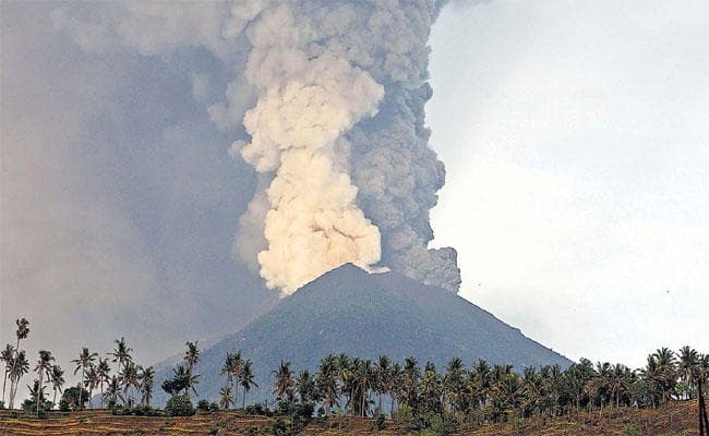 खतरे में धरती: बाली में अगुंग ज्वालामुखी विस्फोट से, बदल सकती है धरती की आबोहवा