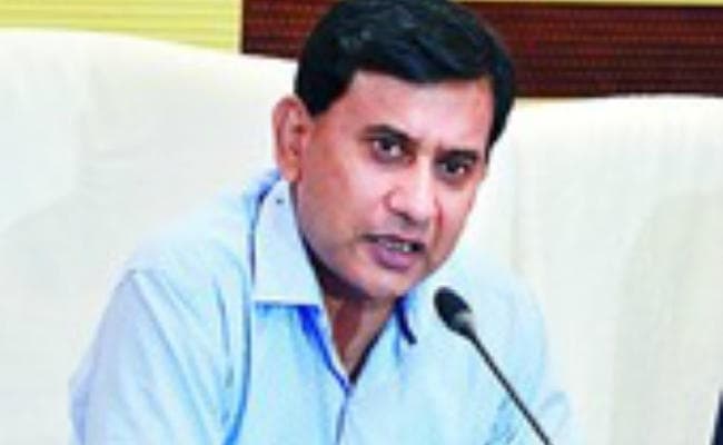गड़बड़ी करेंगे, तो राजस्व पदाधिकारियों पर होगी कार्रवाई : केके सोन