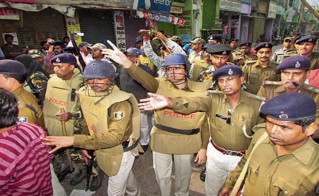 बिहार : फेसबुक पर आपत्तिजनक पोस्ट से बढ़ा तनाव, धारा 144 लागू