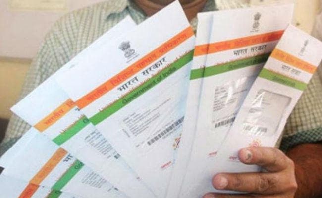 आधार नंबर को जरूरी सेवाओं से लिंक करने का समय 31 मार्च तक बढ़ेगा : सुप्रीम कोर्ट में सरकार