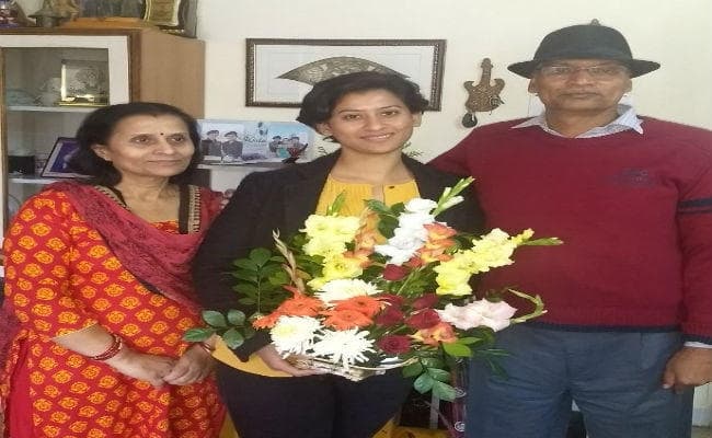 देवघर के पूर्व एसपी सुबोध प्रसाद की बेटी बनी आइपीएस