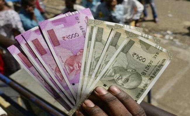 बंगाल : बड़ा नोट लेने के चक्कर में खुदरा नोट भी गंवा दिया