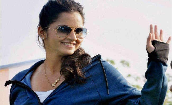 विराट-अनुष्का के रिसेप्शन में शामिल नहीं होंगी सानिया मिर्जा, कहा, एक दिन तो करना होगा मीडिया का सामना