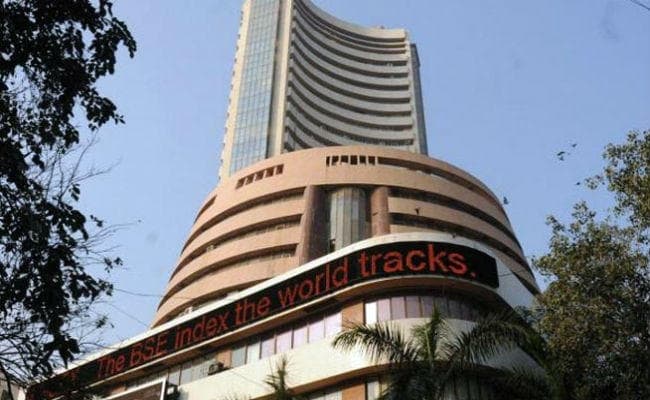 शेयर बाजार में रौनक, सेंसेक्स में 160 से अधिक अंकों की तेजी, निफ्टी 10,481 पर