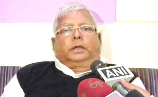 चारा घोटाला : सिपहसलारों से मशविरा के बाद रांची पहुंचे लालू प्रसाद, फैसला आज