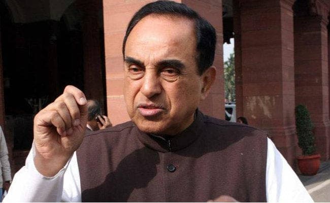 पाक में जाधव के परिवार का अपमान द्रौपदी के चीरहरण जैसा, युद्ध की घोषणा करे भारत : स्वामी